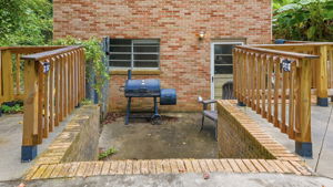  Photo 35