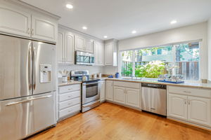 011_102 Peach Willow Ct