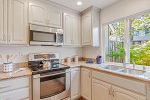 012_102 Peach Willow Ct