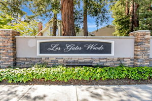046_102 Peach Willow Ct