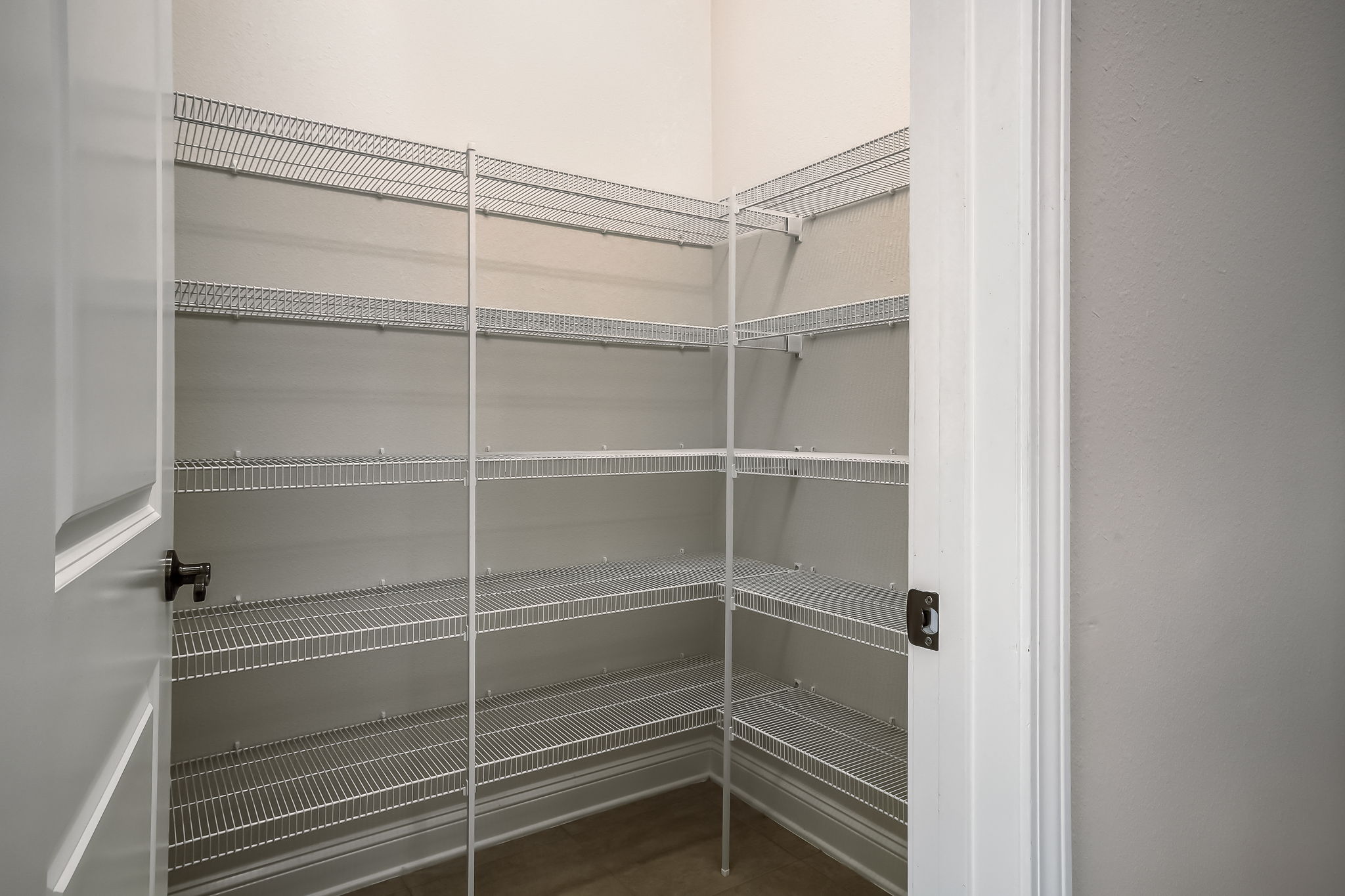 Large  Walk in Pantry