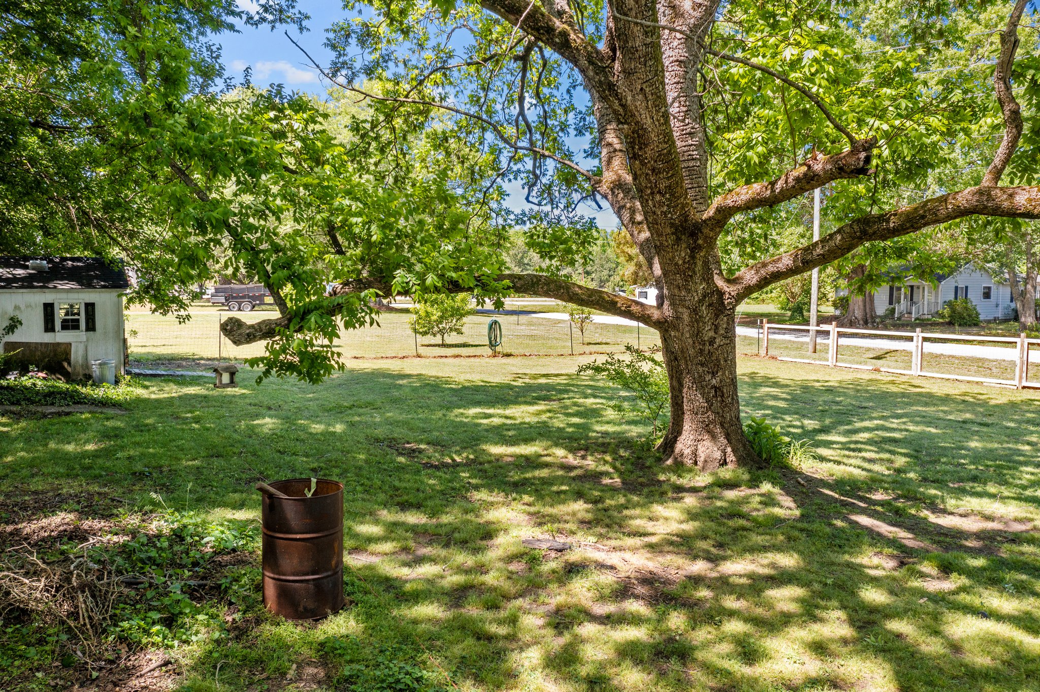 102 Railroad St, Smithfield, NC 27577, USA Photo 8