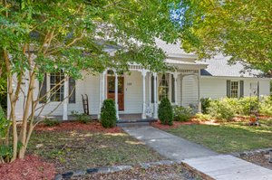 102 Railroad St, Smithfield, NC 27577, USA Photo 4