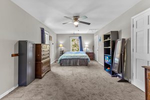 102 Railroad St, Smithfield, NC 27577, USA Photo 34