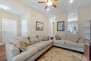 102 Regency Walk, Pickens, SC 29671, USA Photo 5
