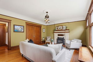 020_f8_102 S 12th St
