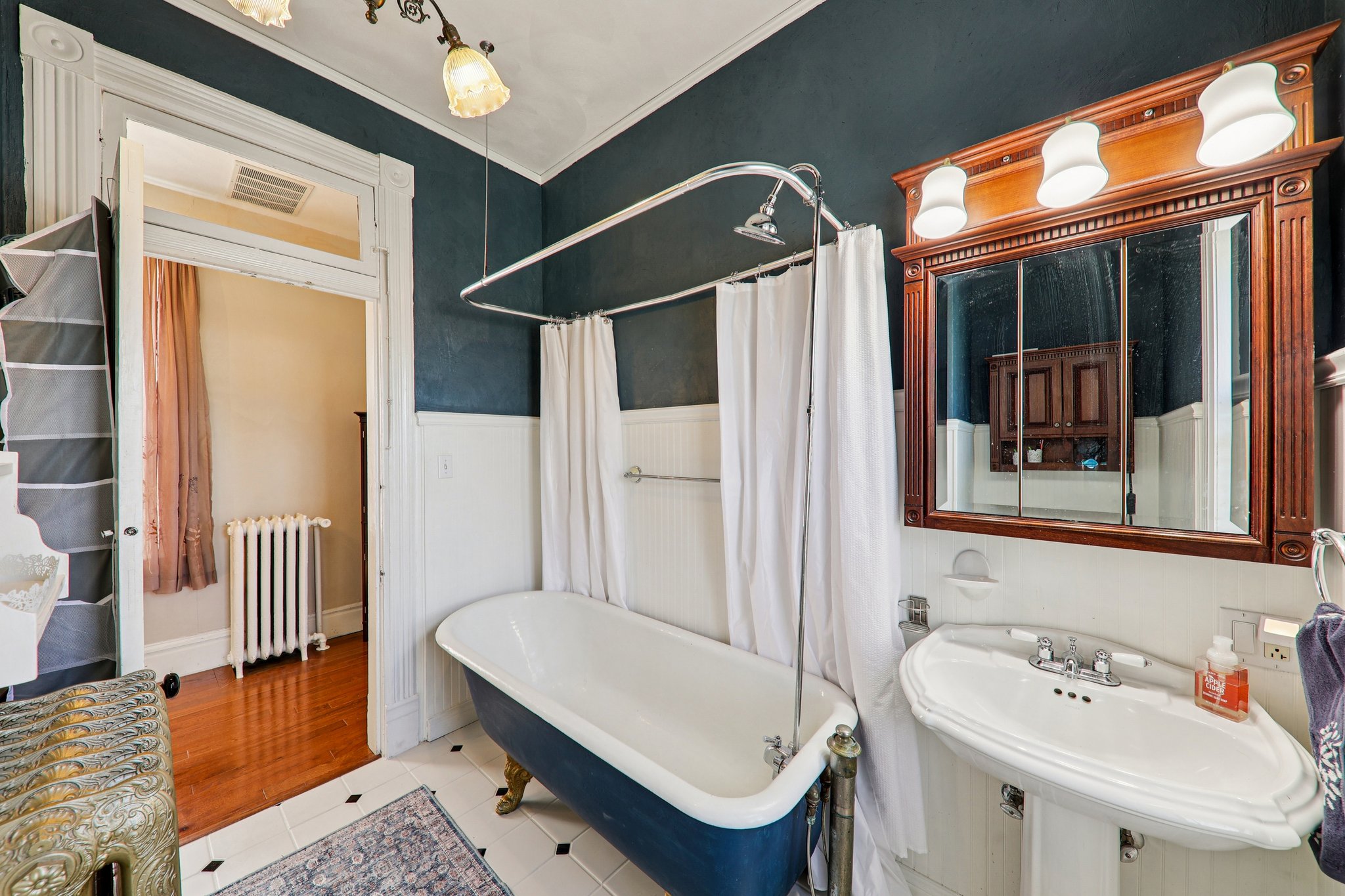 S Monroe St-S2702-049.jpg
