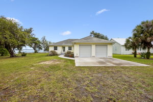 Welcome to 12 Sandra Lane