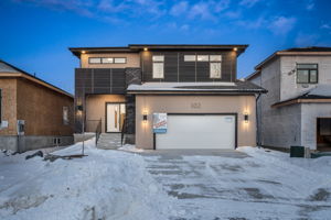 102 Siskin Bay - Exterior-1