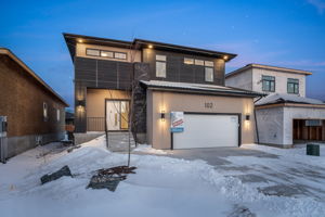 102 Siskin Bay - Exterior-2