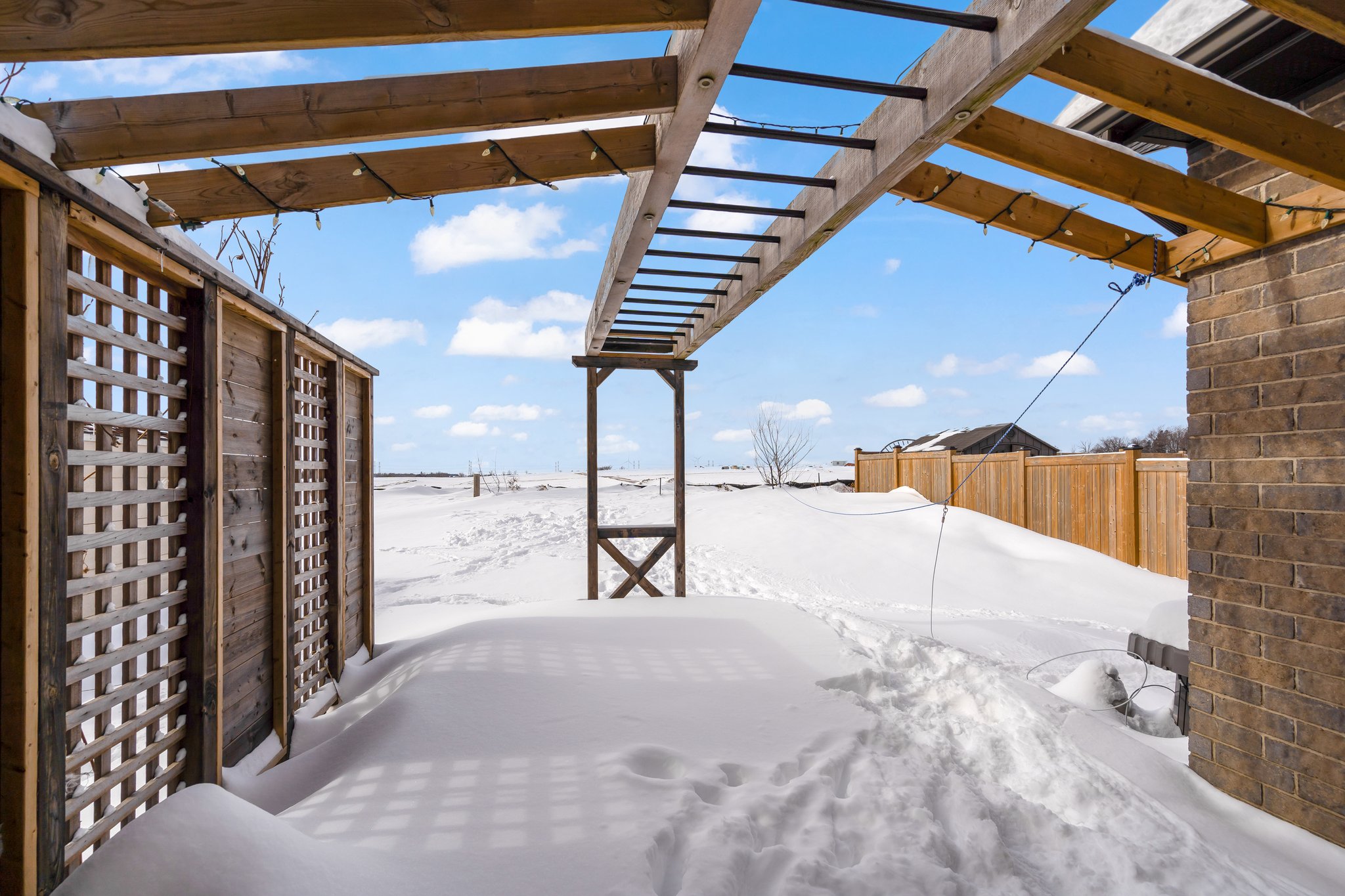 102 Taylor Dr, Grand Valley, ON L9W 6P1, CA Photo 41