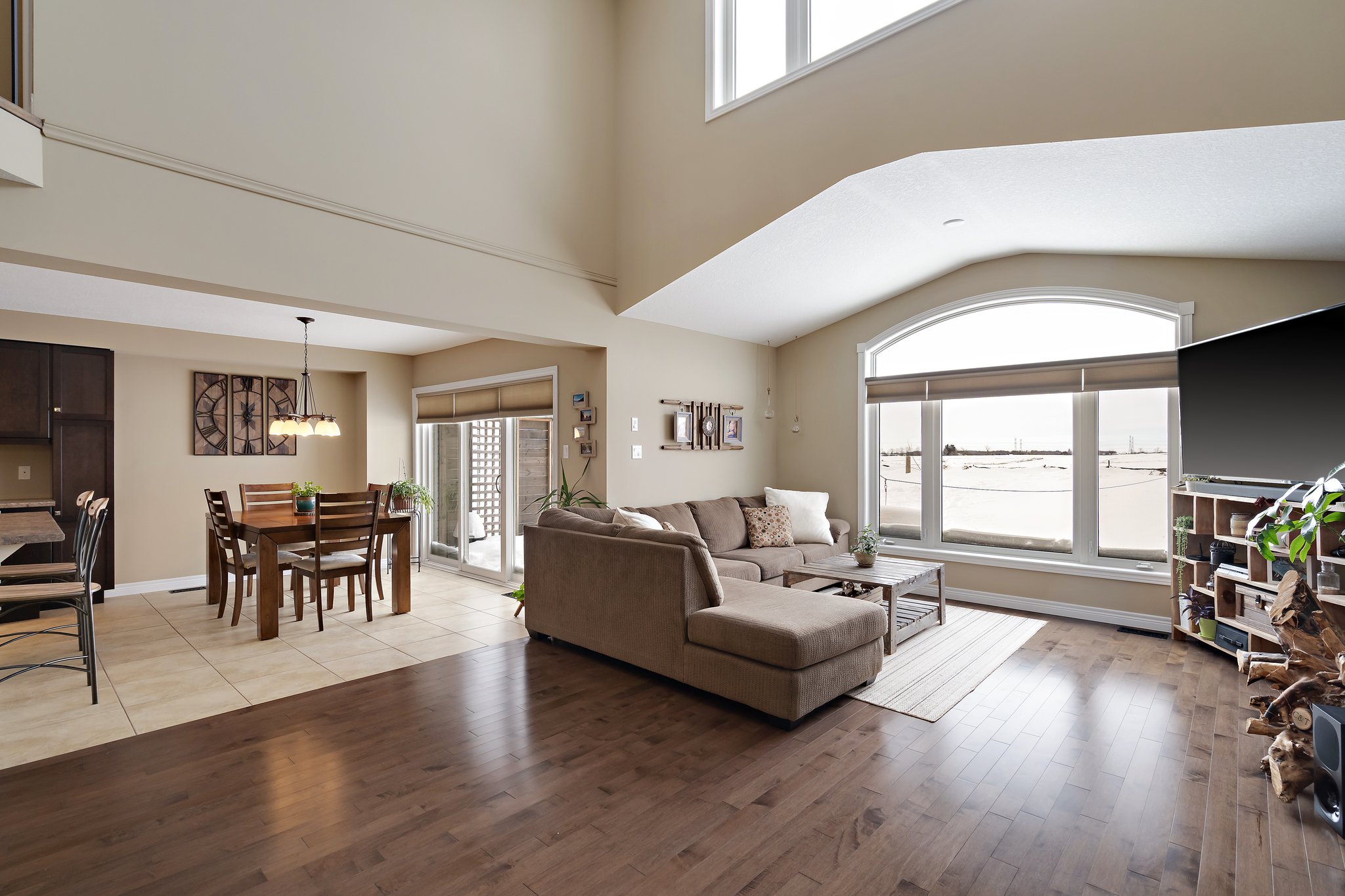 102 Taylor Dr, Grand Valley, ON L9W 6P1, CA Photo 9