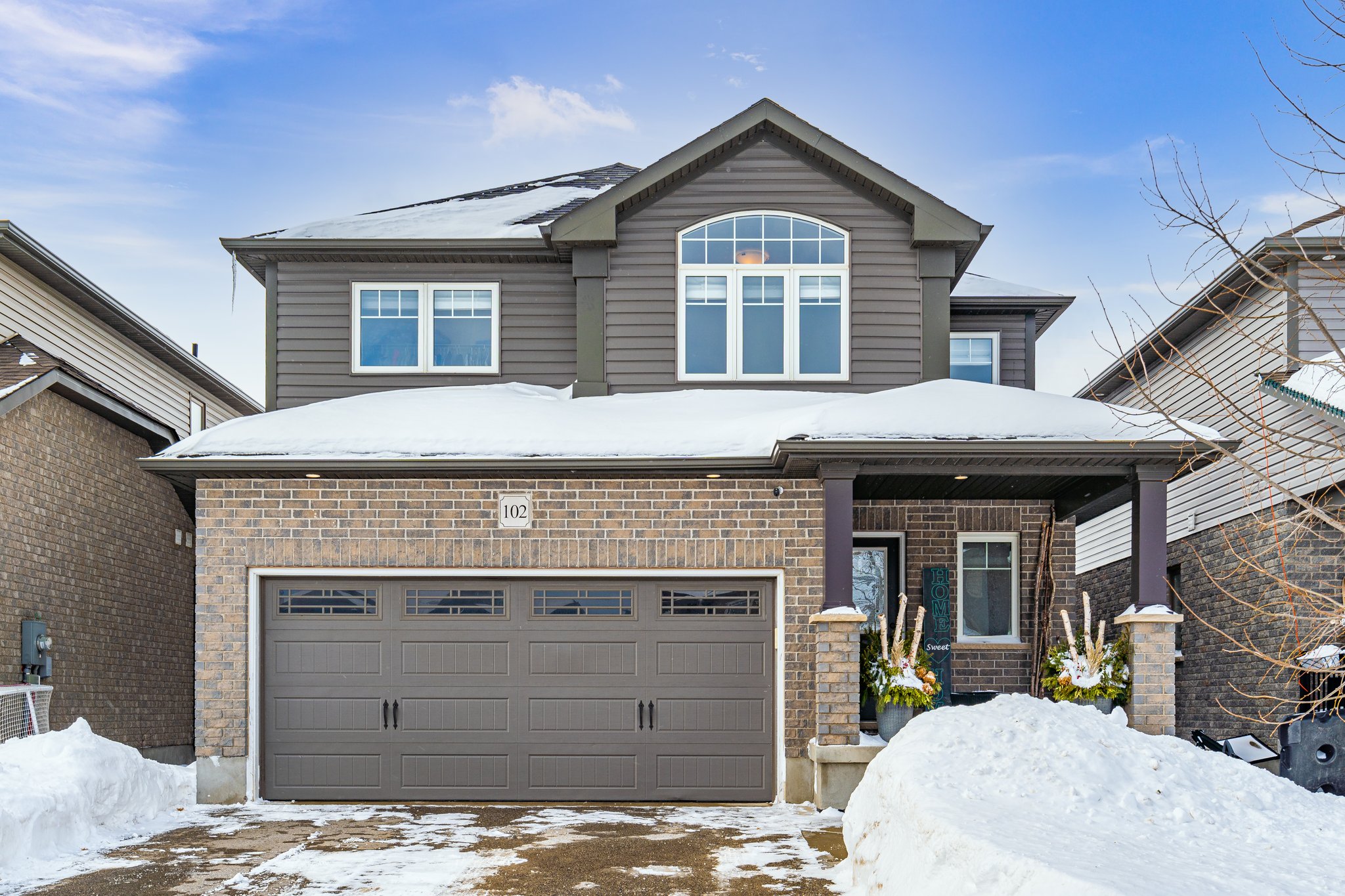 102 Taylor Dr, Grand Valley, ON L9W 6P1, CA