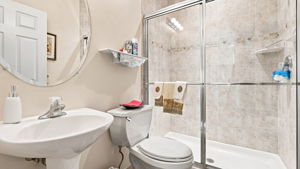  Photo 23