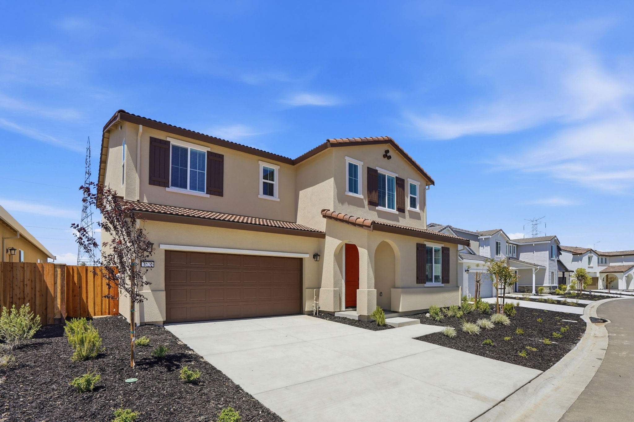 003_F8_1020 Bluebell Cir