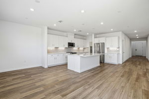 014_F8_1020 Bluebell Cir
