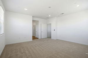 023_F8_1020 Bluebell Cir