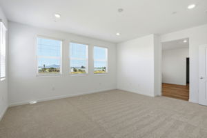 024_F8_1020 Bluebell Cir