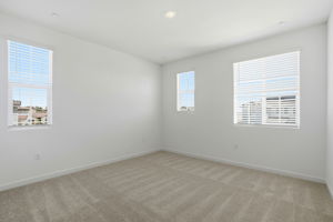 025_F8_1020 Bluebell Cir
