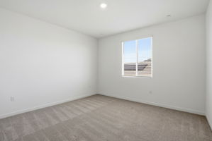 028_F8_1020 Bluebell Cir