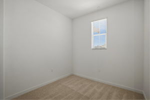 032_F8_1020 Bluebell Cir