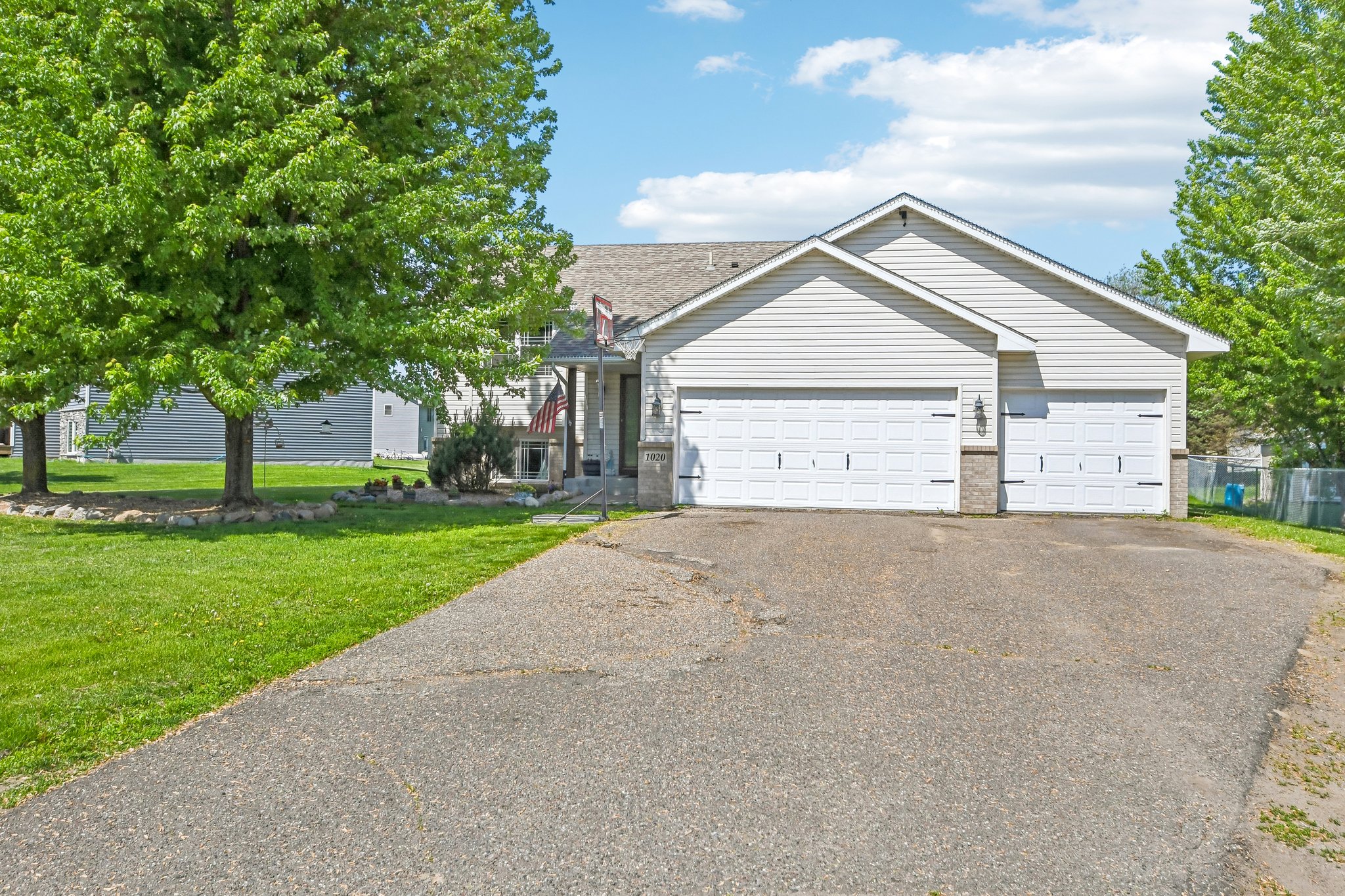 1020 Bluestem Ln-S2905-002.jpg