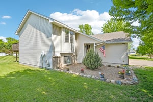 1020 Bluestem Ln-S2905-006.jpg