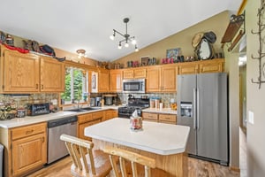 1020 Bluestem Ln-S2905-018.jpg