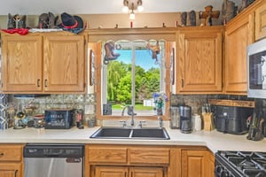 1020 Bluestem Ln-S2905-019.jpg