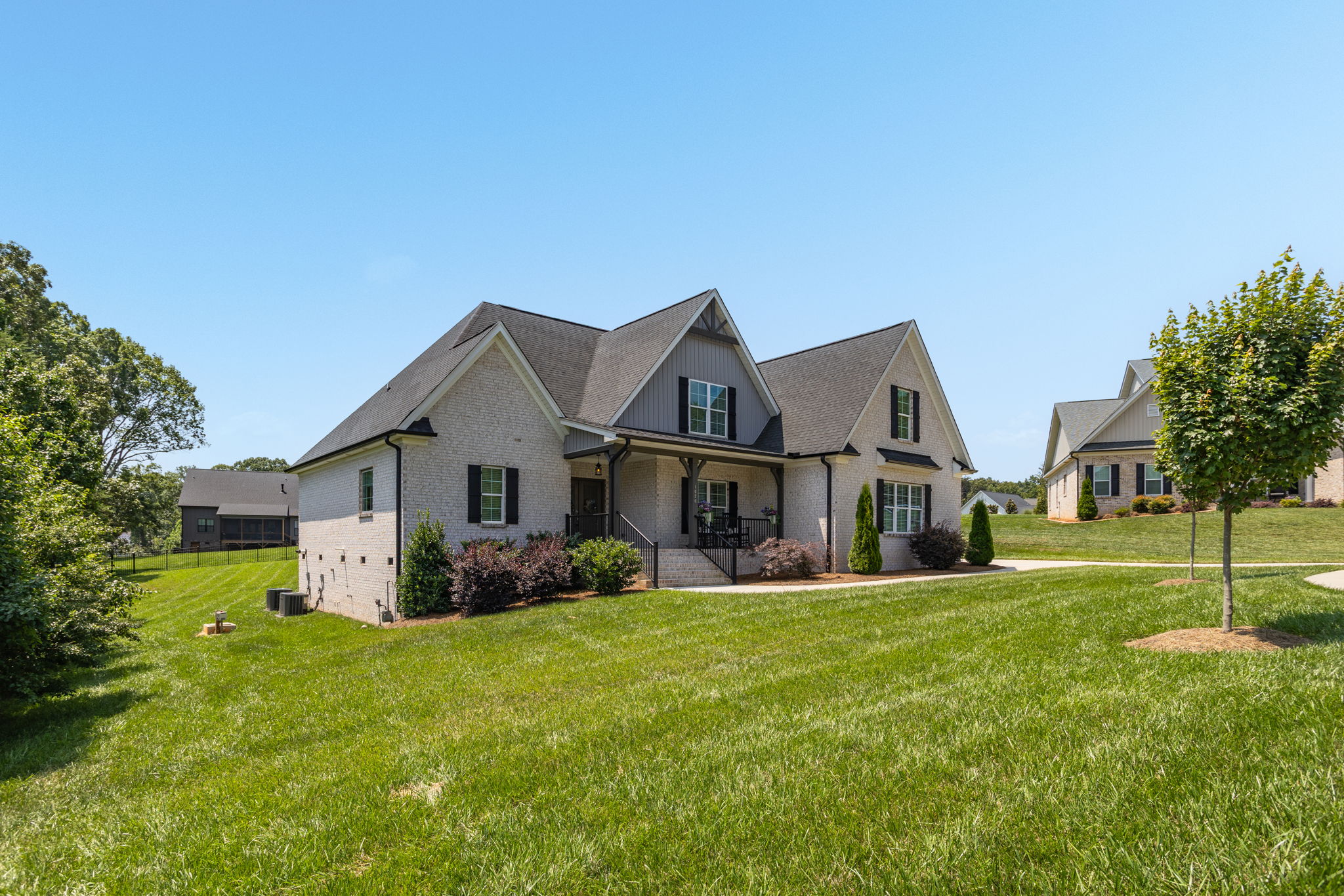 1020 Comnpass Rose Ct-2