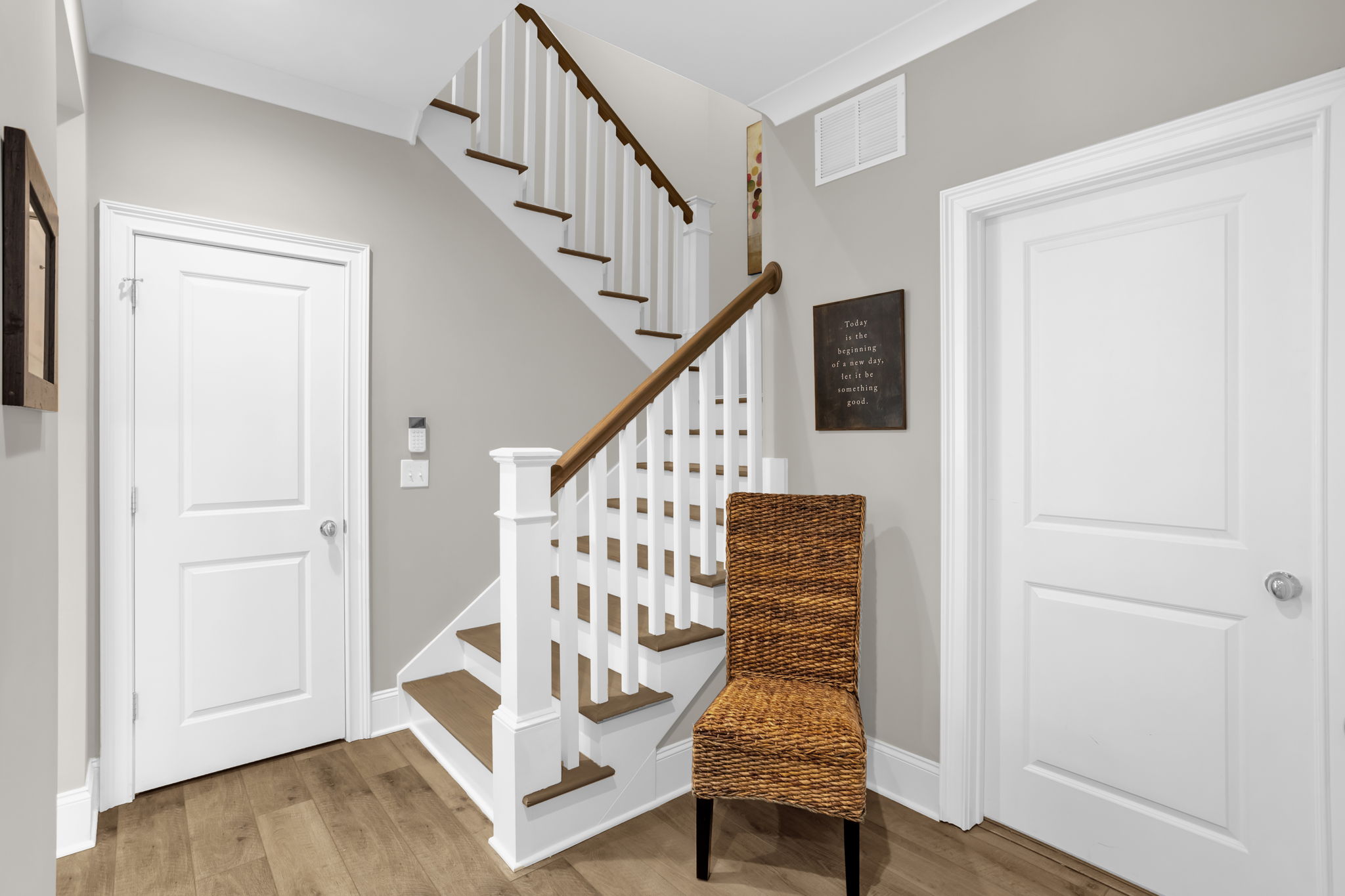 1020 Comnpass Rose Ct-21