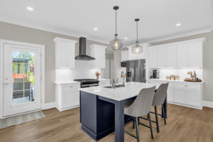 1020 Comnpass Rose Ct-14