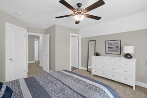 1020 Comnpass Rose Ct-27