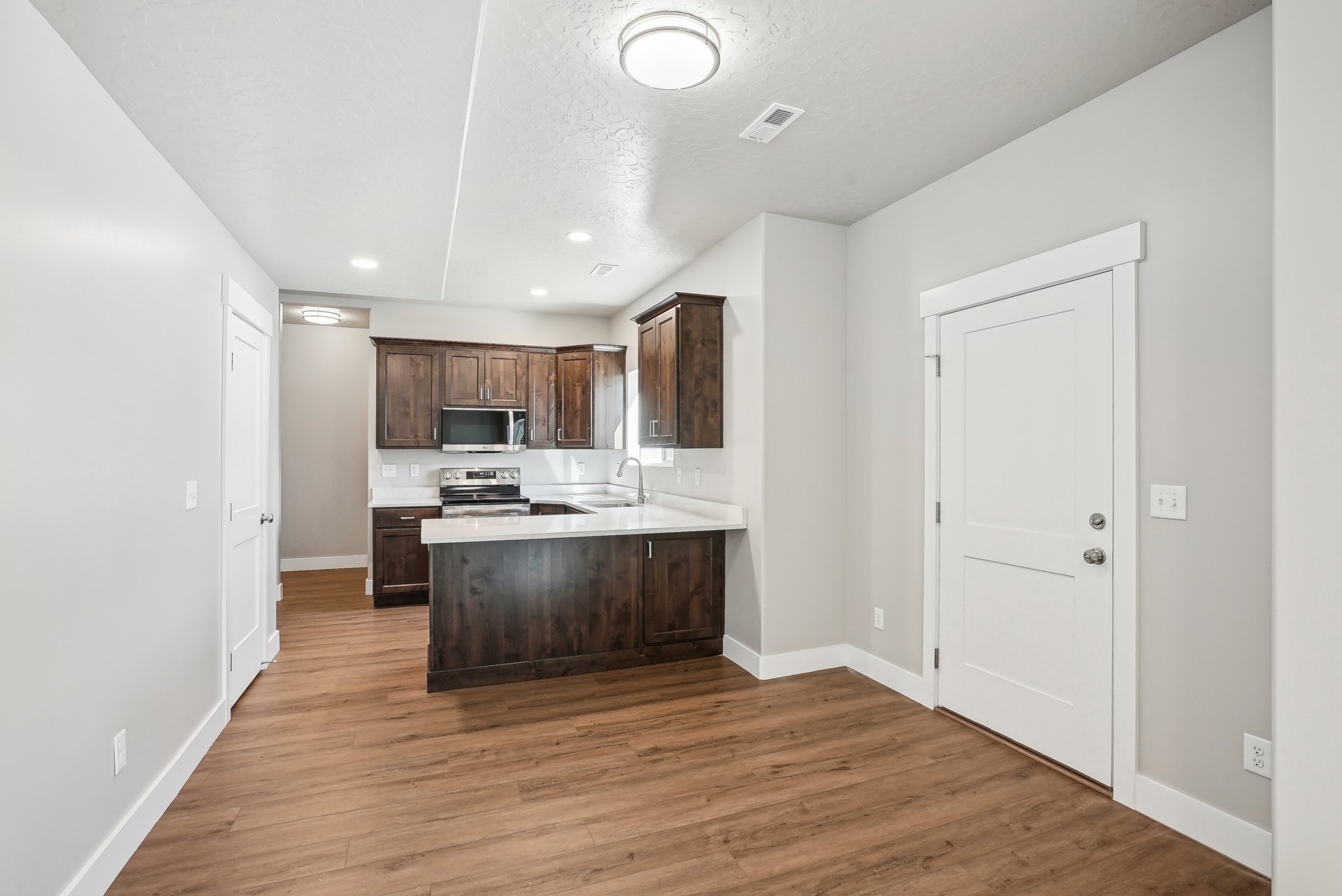 Liberty Cottages Ct-006.jpg