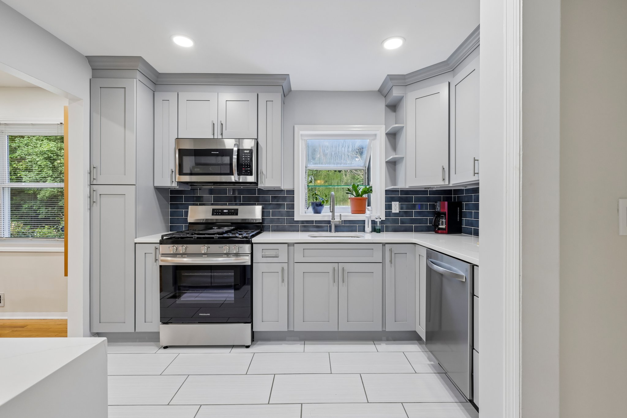 Madison Ave-S2508-014.jpg