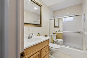 Madison Ave-S2508-018.jpg