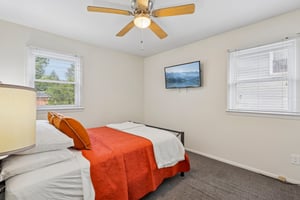 Madison Ave-S2508-019.jpg