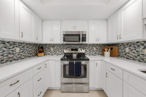 Kitchen - close