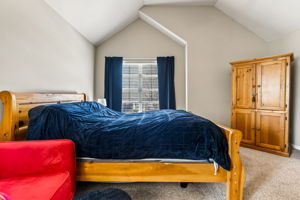 10201 N Willow Ave-26