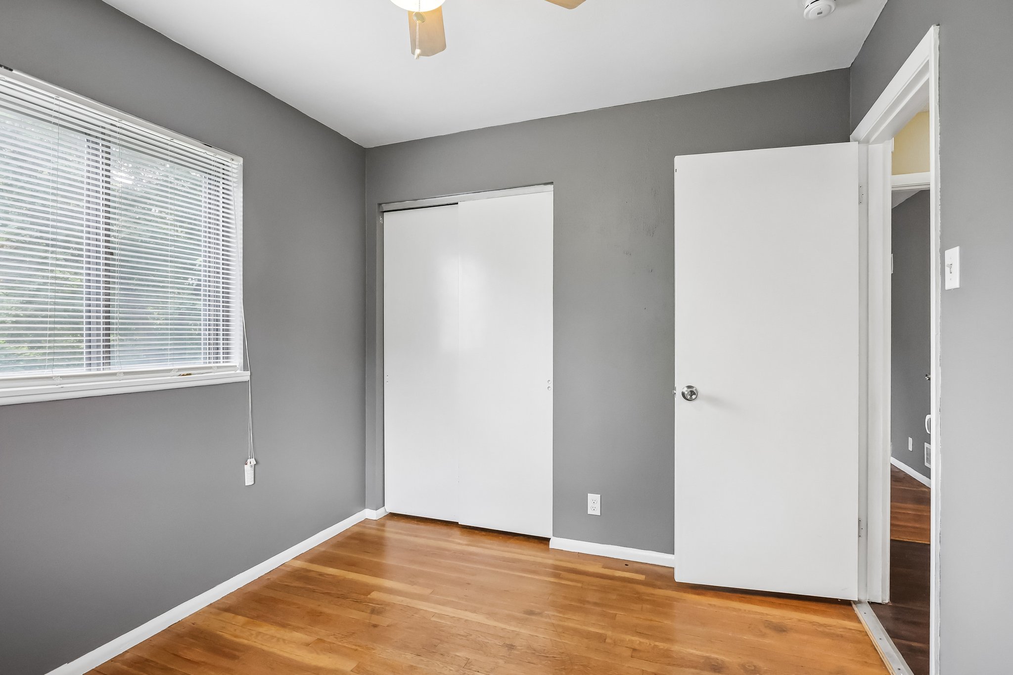 Gourock Dr-S2407-020.jpg