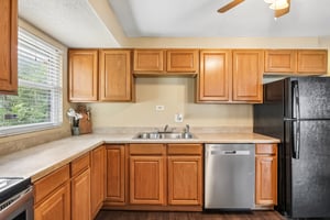 Gourock Dr-S2407-011.jpg