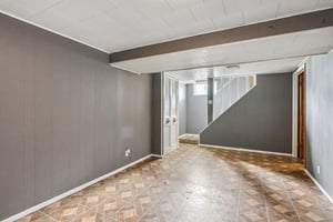 Gourock Dr-S2407-023.jpg