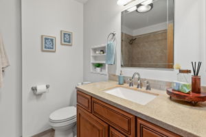  Photo 43
