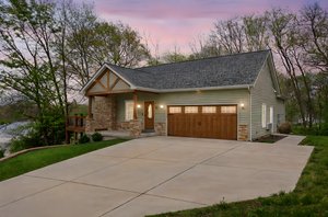 delete driveway water (4) day to dusk.jpeg