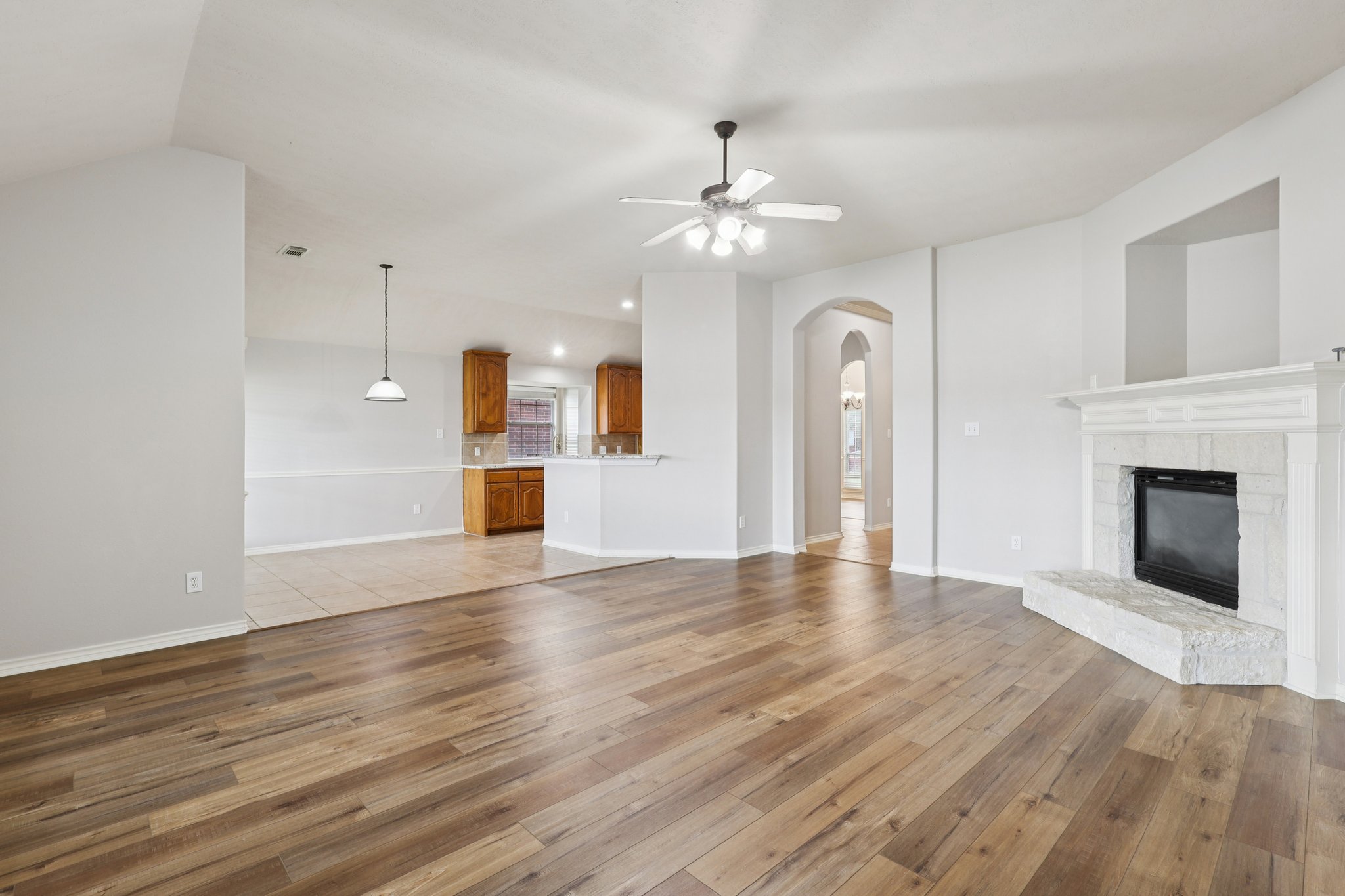 Pine Flats Dr-S2409-012.jpg