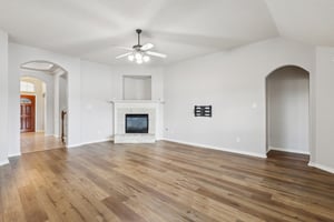 Pine Flats Dr-S2409-011.jpg