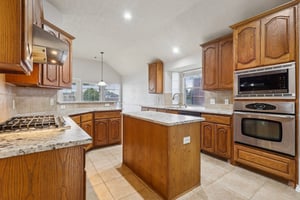 Pine Flats Dr-S2409-015.jpg