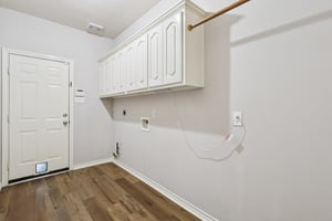 Pine Flats Dr-S2409-019.jpg