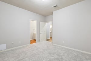 Pine Flats Dr-S2409-021.jpg