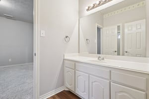 Pine Flats Dr-S2409-022.jpg